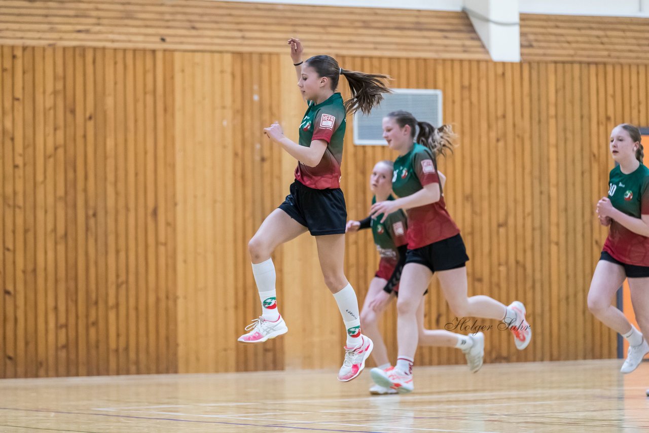 Bild 26 - wCJ TSV Ellerau - HSG Kremperheide/Muensterdorf : Ergebnis: 22:20